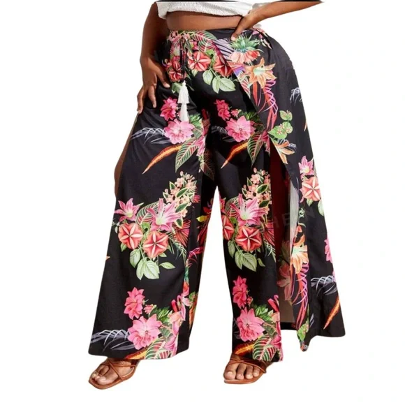 PLUS Wide Leg Pants 🌺 - Picture 1 of 5